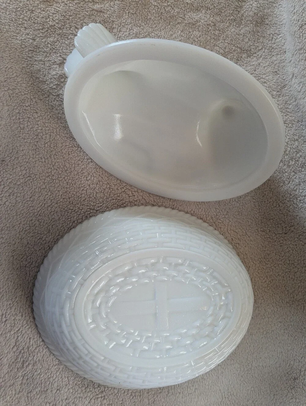 Westmoreland Vintage Chicken/Hen White Milk Glass Serving Dishes
